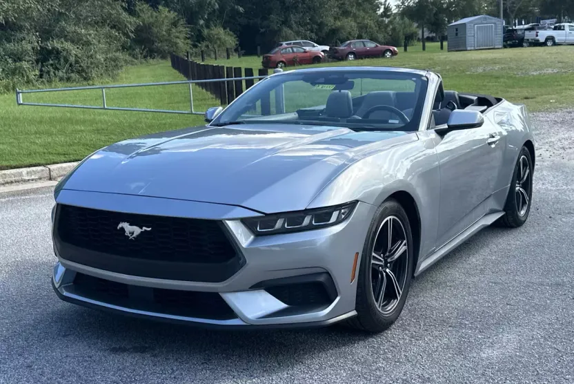 2024 Ford Mustang EcoBoost Convertible photo 1