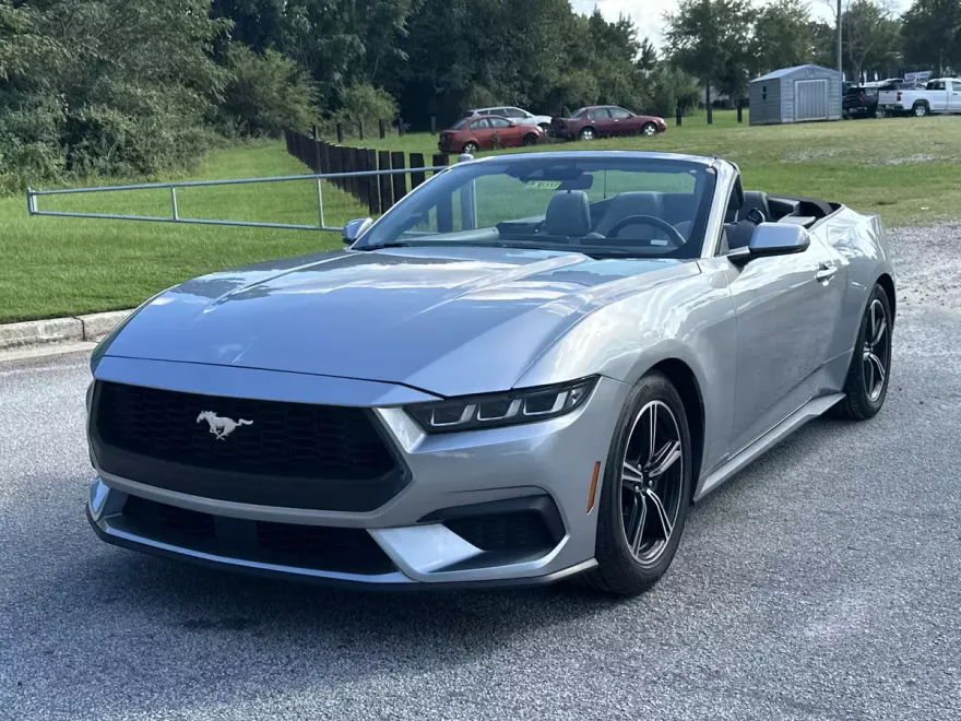 2024 Ford Mustang EcoBoost Convertible photo 1