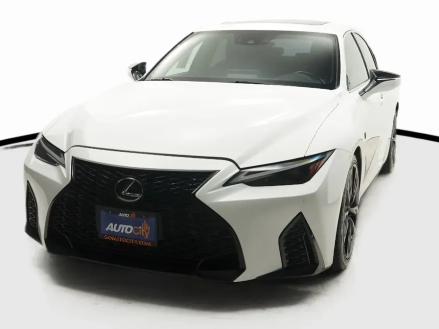 2021 Lexus IS 350 F SPORT photo 1