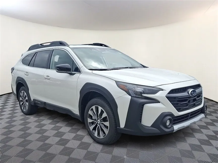 2025 Subaru Outback Limited photo 1