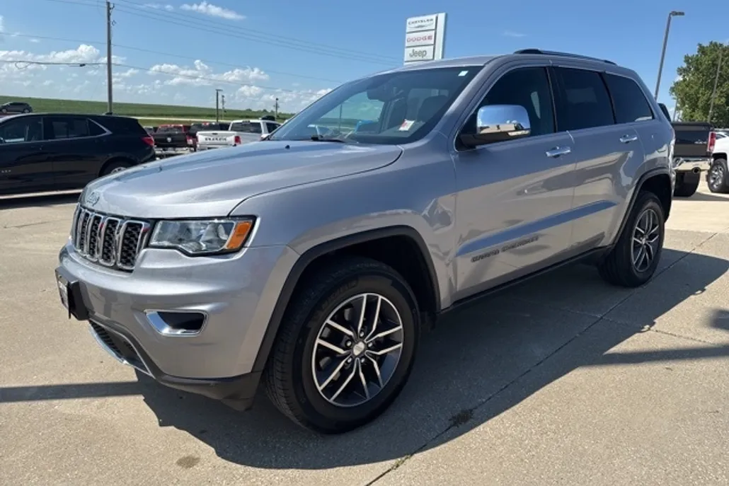 2018 Jeep Grand Cherokee Limited photo 1
