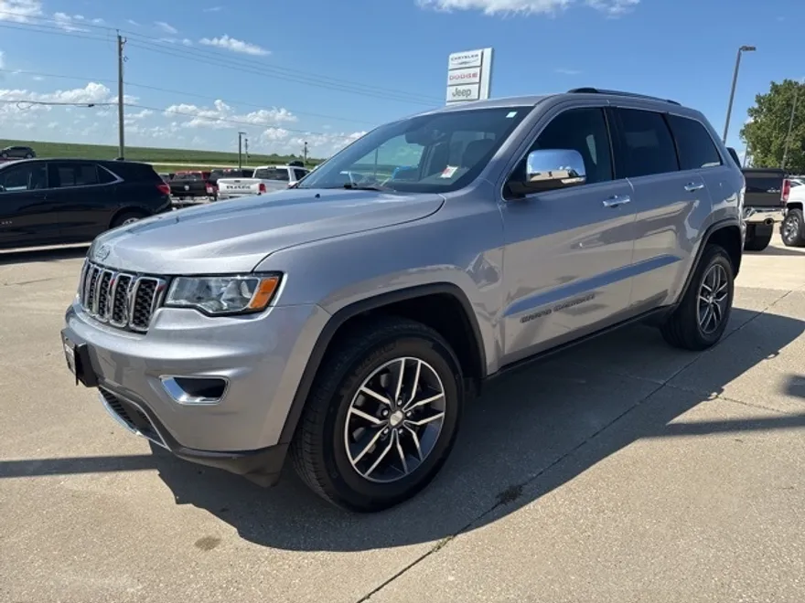 2018 Jeep Grand Cherokee Limited photo 1
