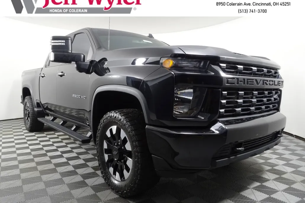 2020 Chevrolet Silverado 2500HD Custom photo 1
