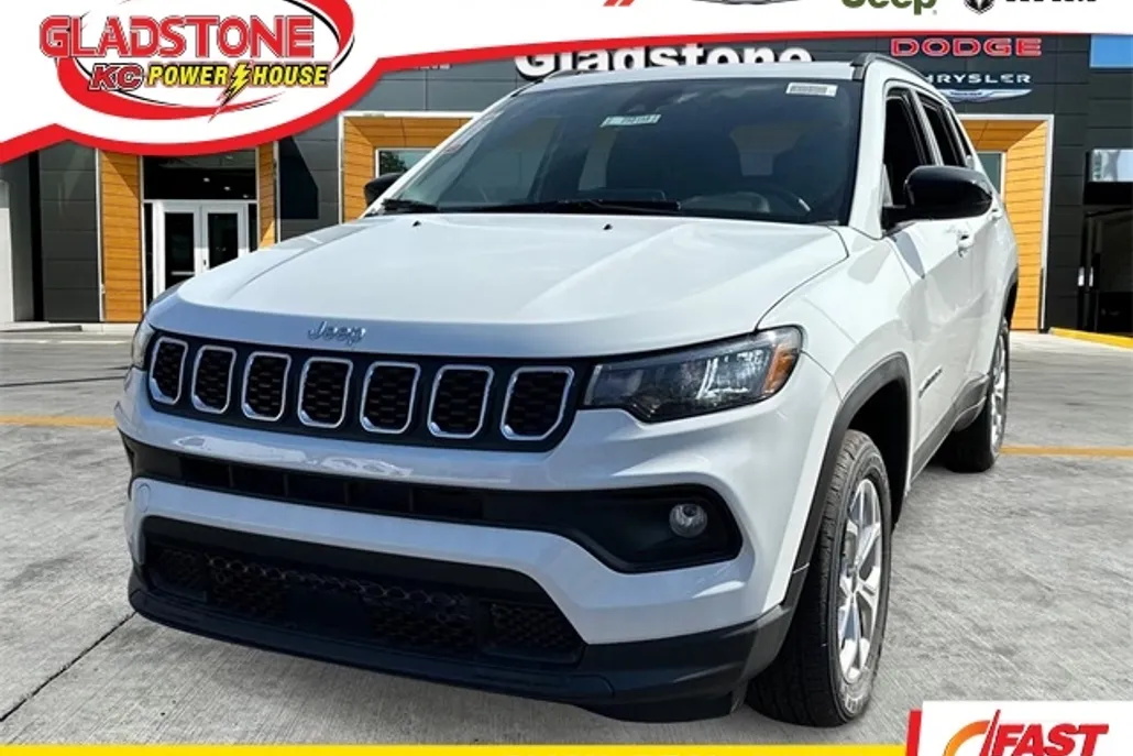 2025 Jeep Compass Latitude photo 1