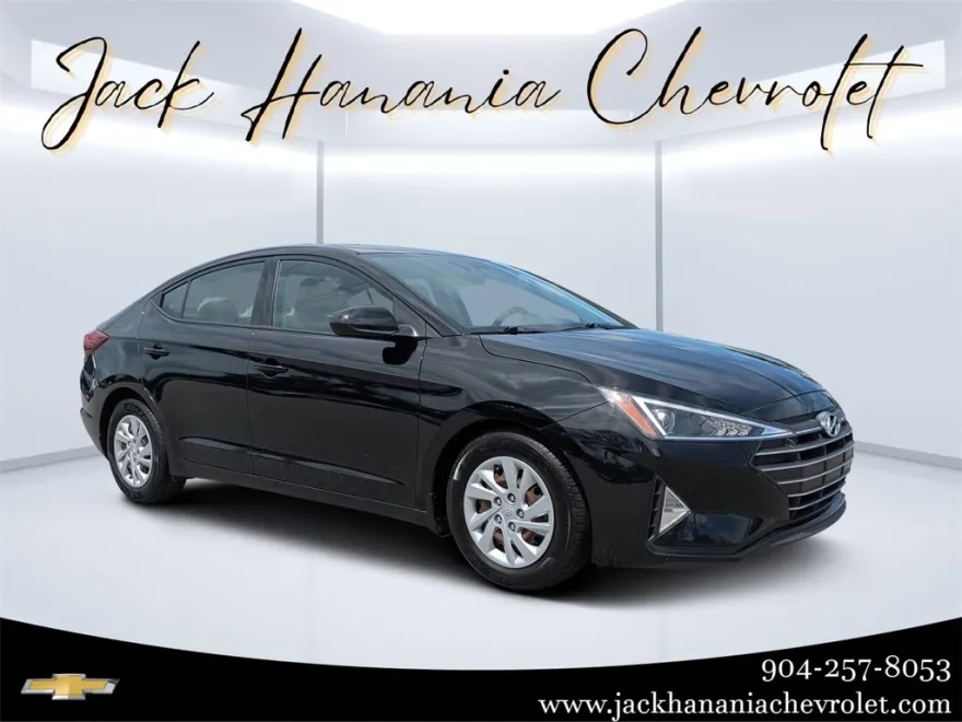 2020 Hyundai Elantra SE photo 1