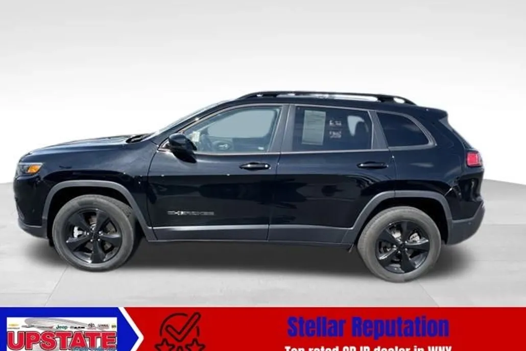 2023 Jeep Cherokee Altitude Lux photo 1