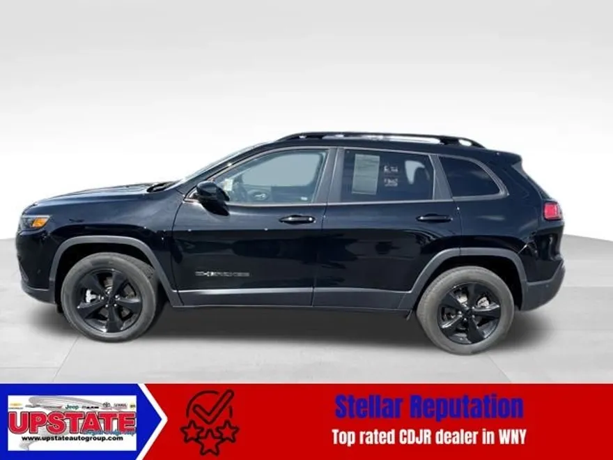 2023 Jeep Cherokee Altitude Lux photo 1