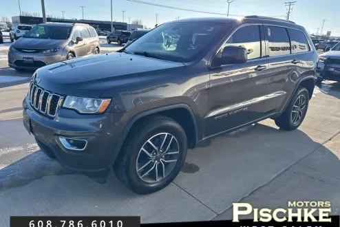 2018 Jeep Grand Cherokee Laredo E photo 2