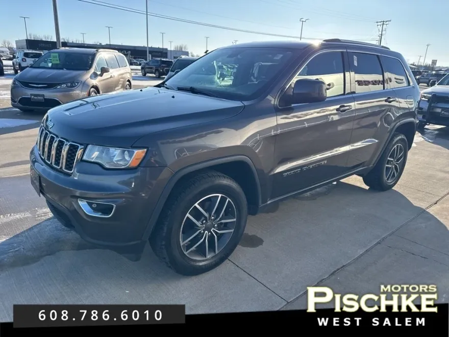 2018 Jeep Grand Cherokee Laredo E photo 2