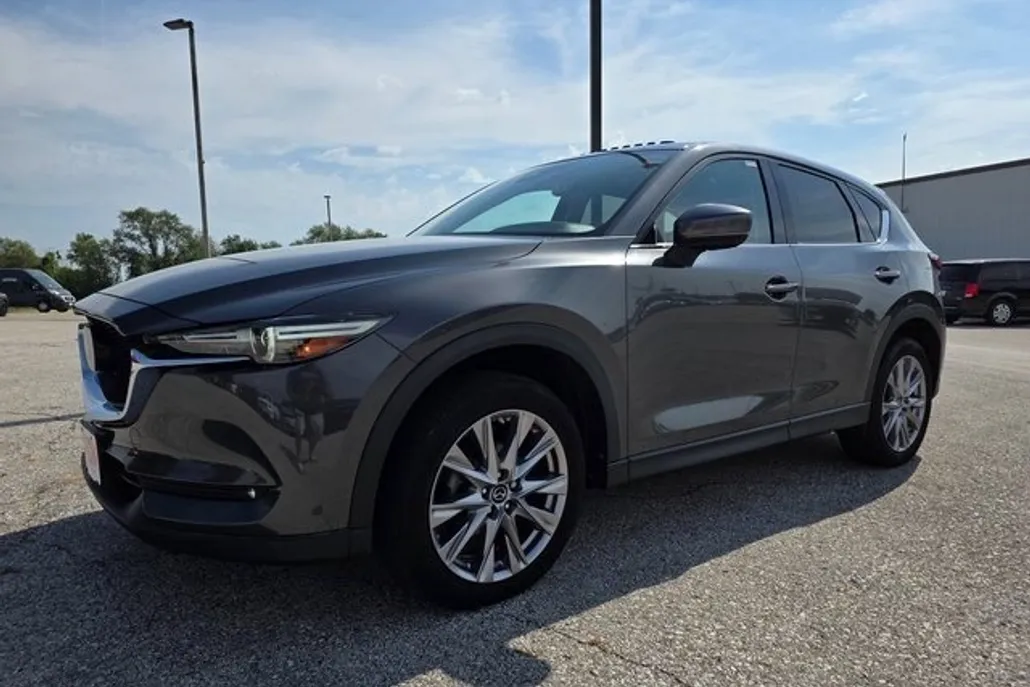 2019 Mazda CX-5 Grand Touring photo 1