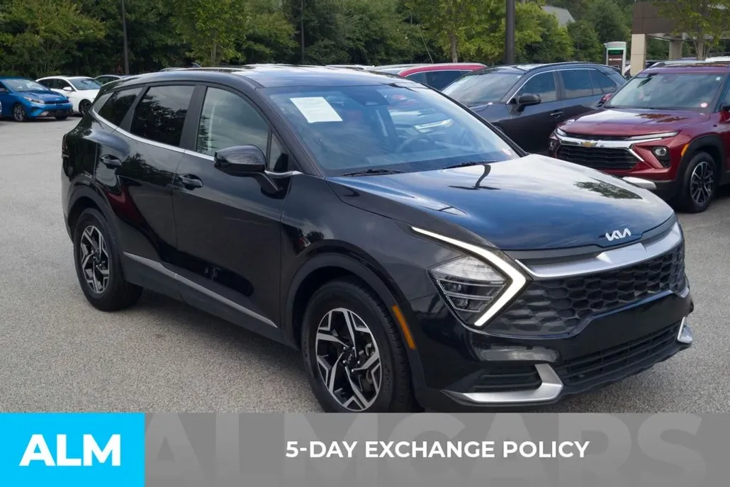 2024 Kia Sportage LX photo 1