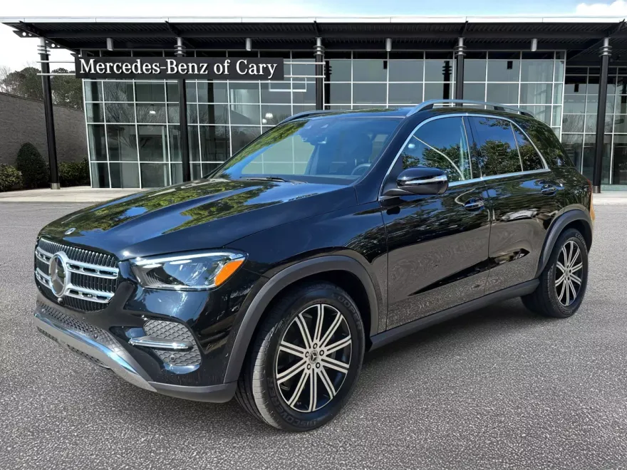 2025 Mercedes Benz GLE 450 4MATIC photo 1
