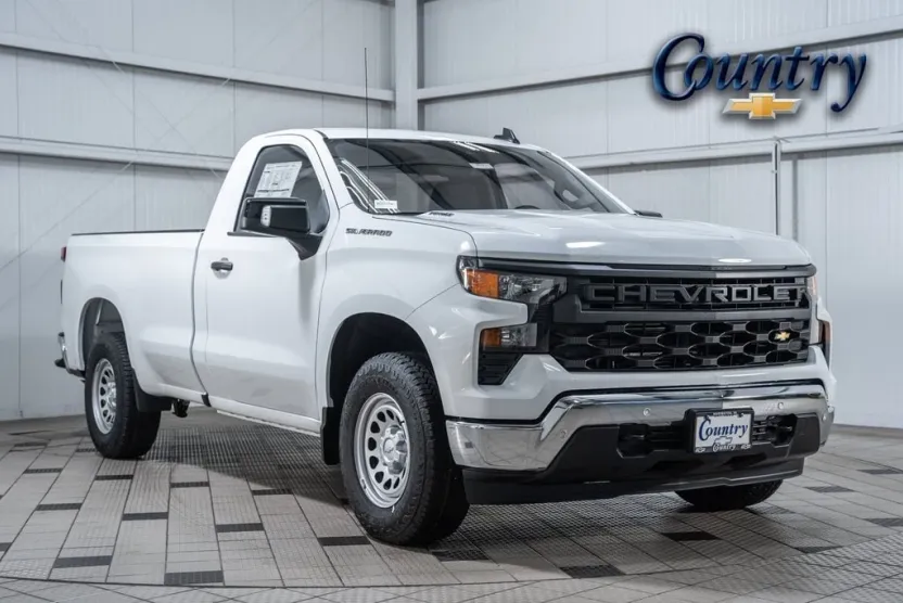 2025 Chevrolet Silverado 1500 photo 1