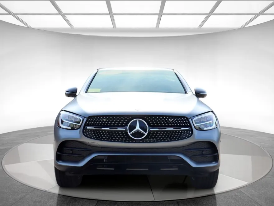 2023 Mercedes Benz GLC 300 4MATIC Coupe photo 1