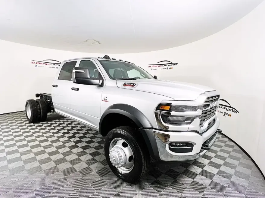 2026 Ram 4500 photo 1