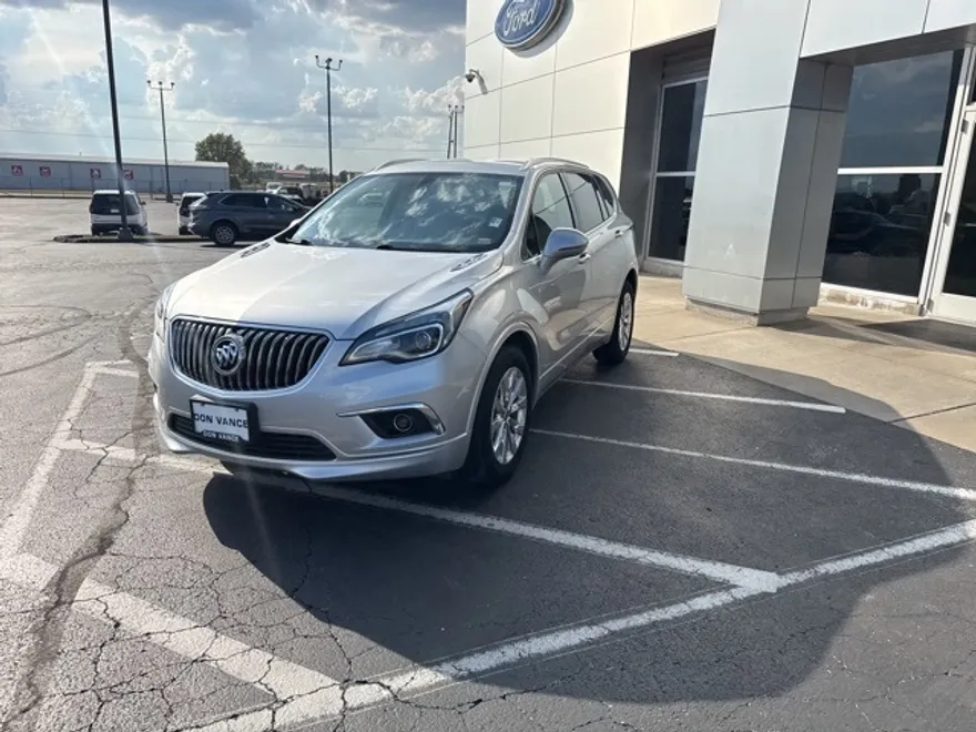 2018 Buick Envision Essence photo 1