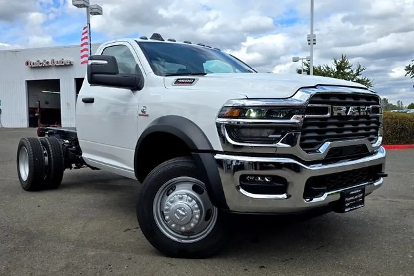 2026 Ram 4500 Tradesman photo 1
