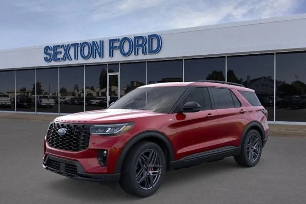 2025 Ford Explorer ST-Line photo 1