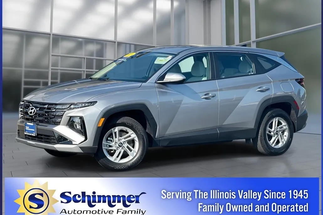 2025 Hyundai Tucson SE photo 1