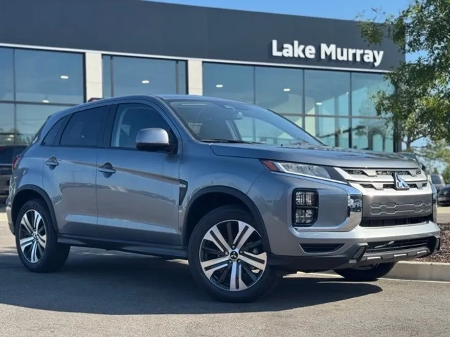 2025 Mitsubishi Outlander Sport ES SE LE photo 1