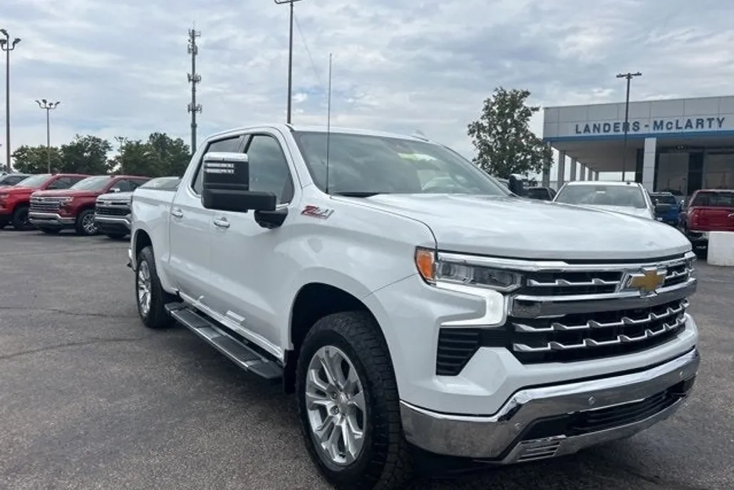 2025 Chevrolet Silverado 1500 LTZ photo 1