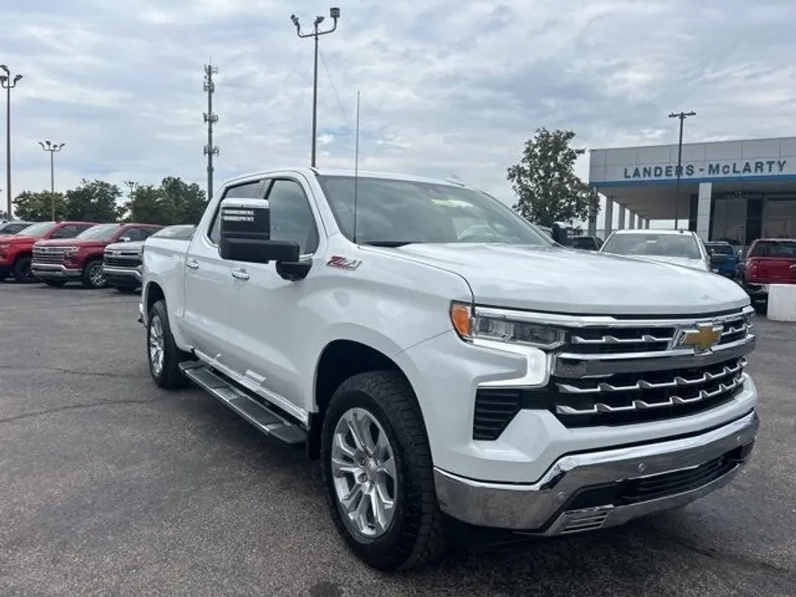 2025 Chevrolet Silverado 1500 LTZ photo 1