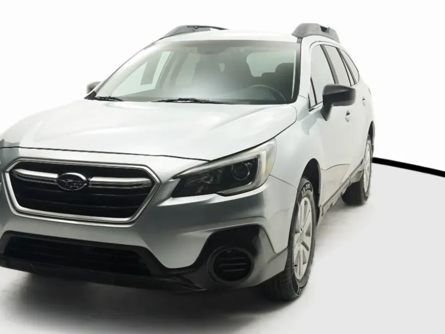 2019 Subaru Outback 2.5i photo 1