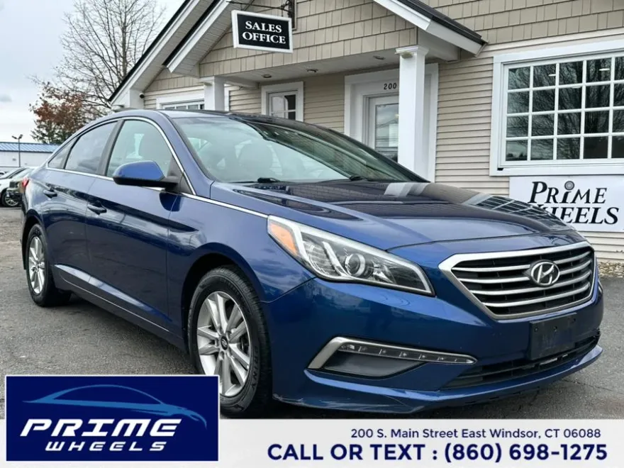 2015 Hyundai Sonata SE photo 1