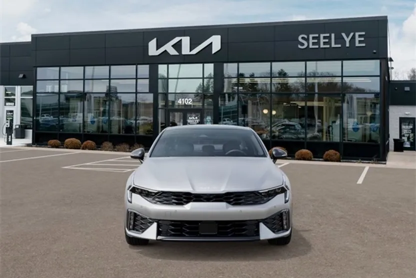 2026 Kia K5 GT photo 1
