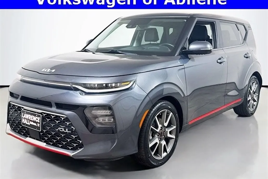 2022 Kia Soul GT-Line Turbo photo 1