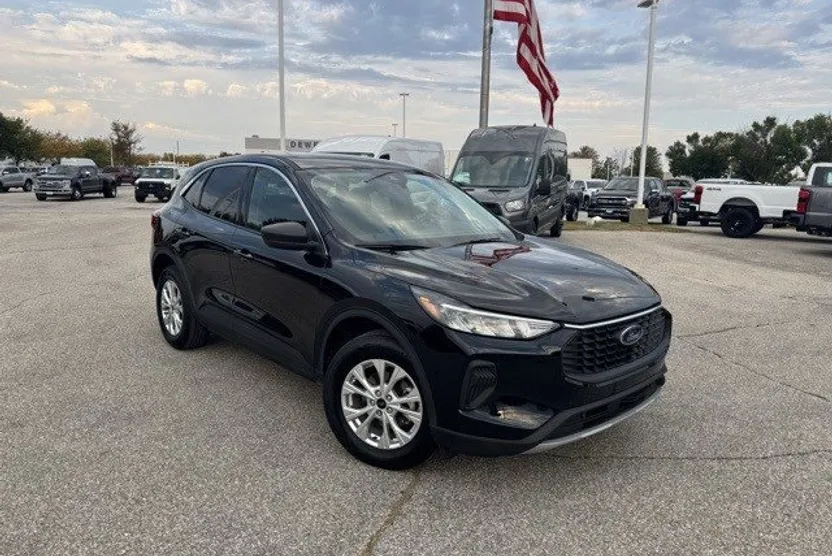 2023 Ford Escape Active photo 1