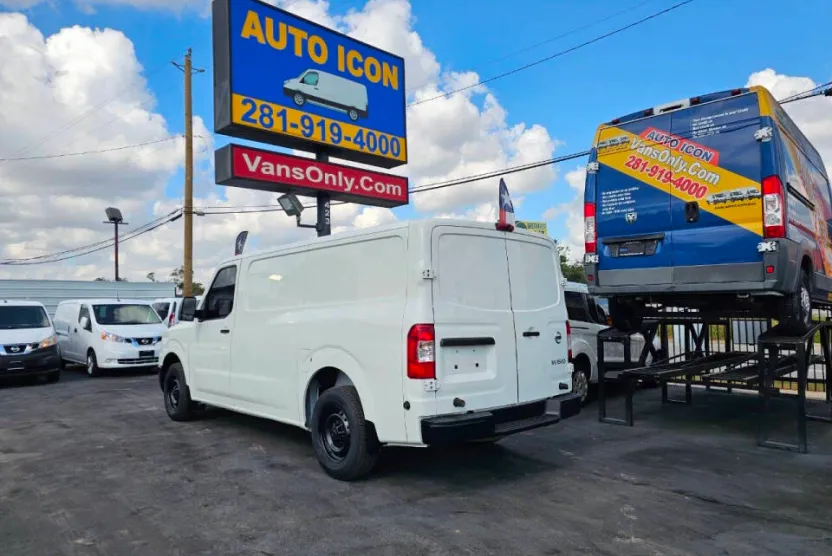 2016 Nissan NV1500 S Cargo photo 1