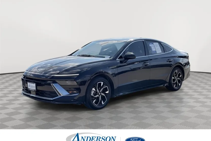 2024 Hyundai Sonata SEL photo 1