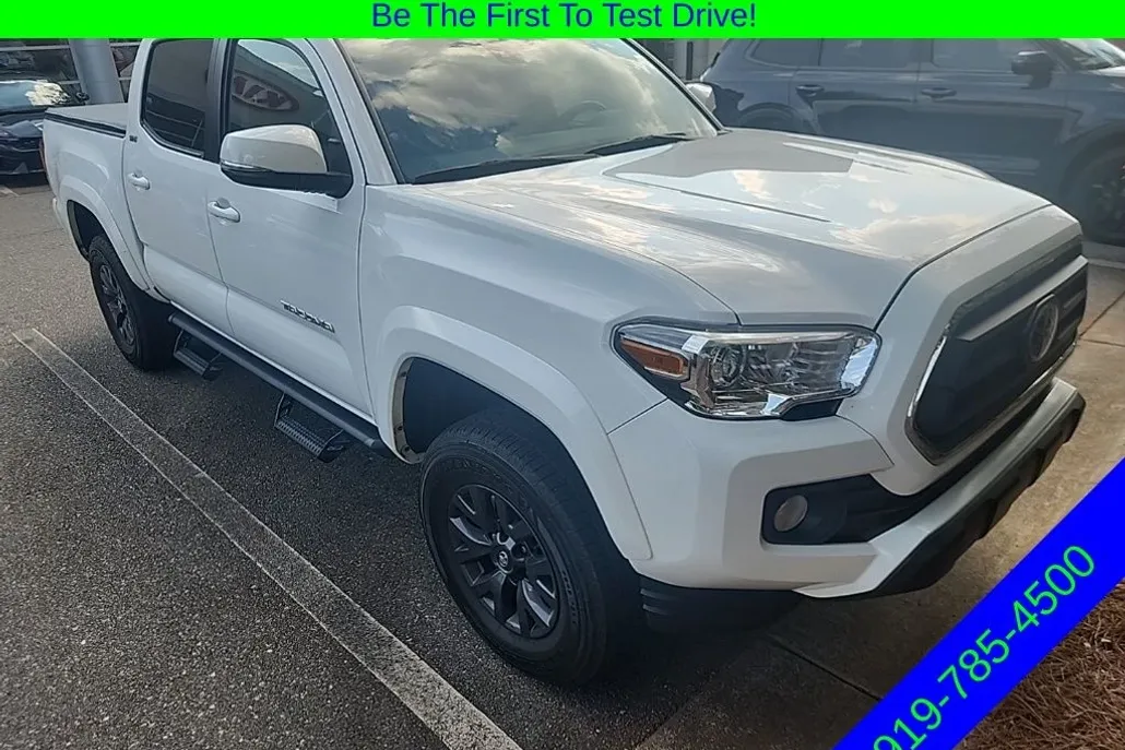 2023 Toyota Tacoma TRD Sport V6 photo 1
