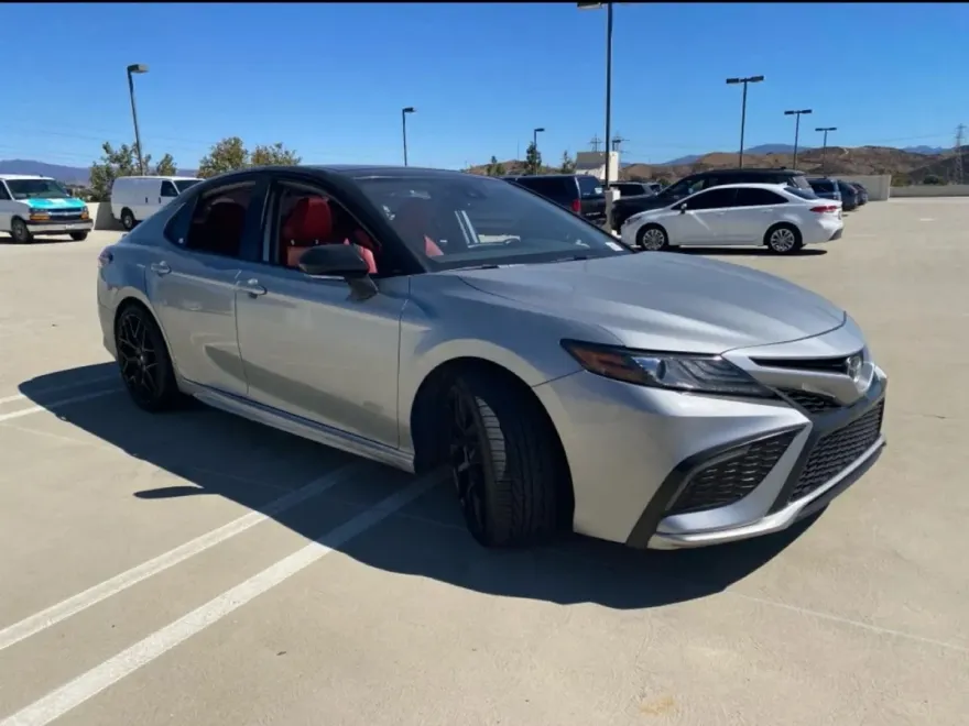 2021 Toyota Camry XSE photo 1
