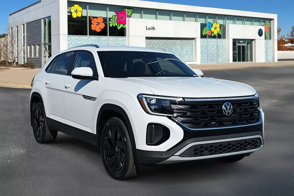 2025 Volkswagen Atlas Cross Sport SE Technology photo 1