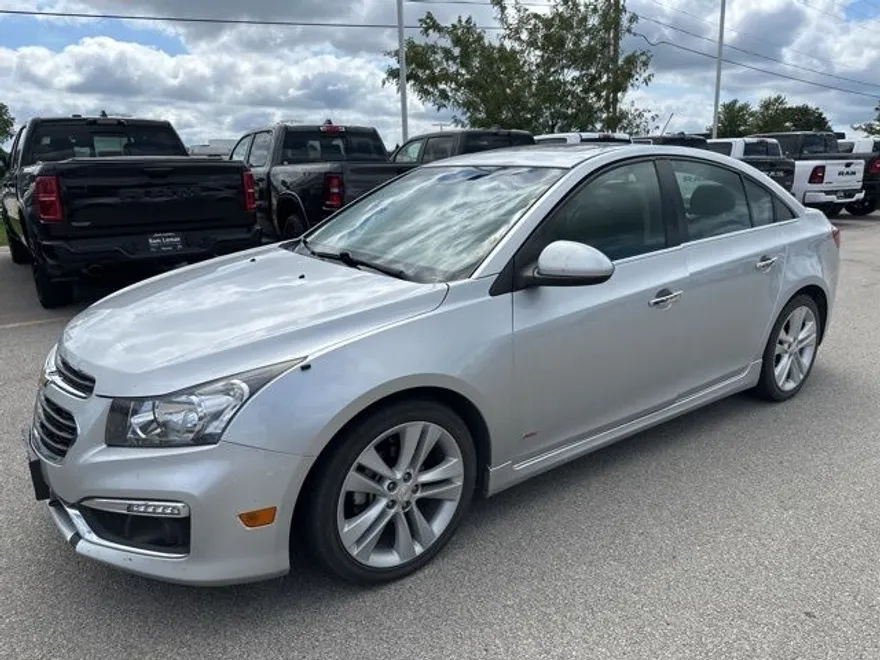 2015 Chevrolet Cruze LTZ photo 1