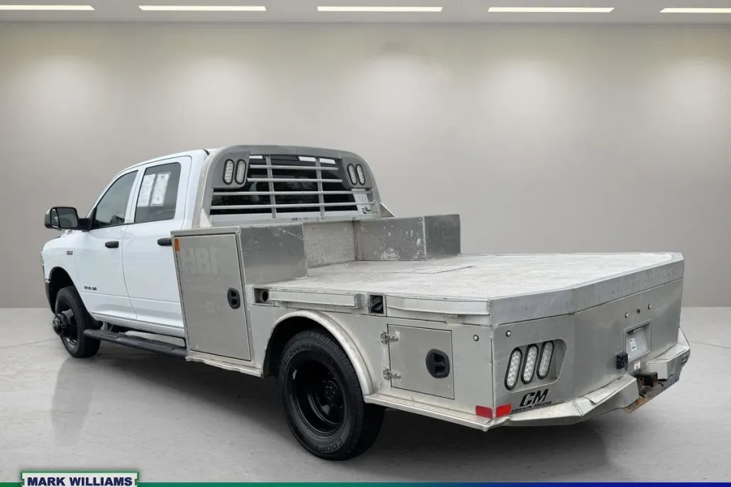 2022 Ram 3500 Tradesman photo 1