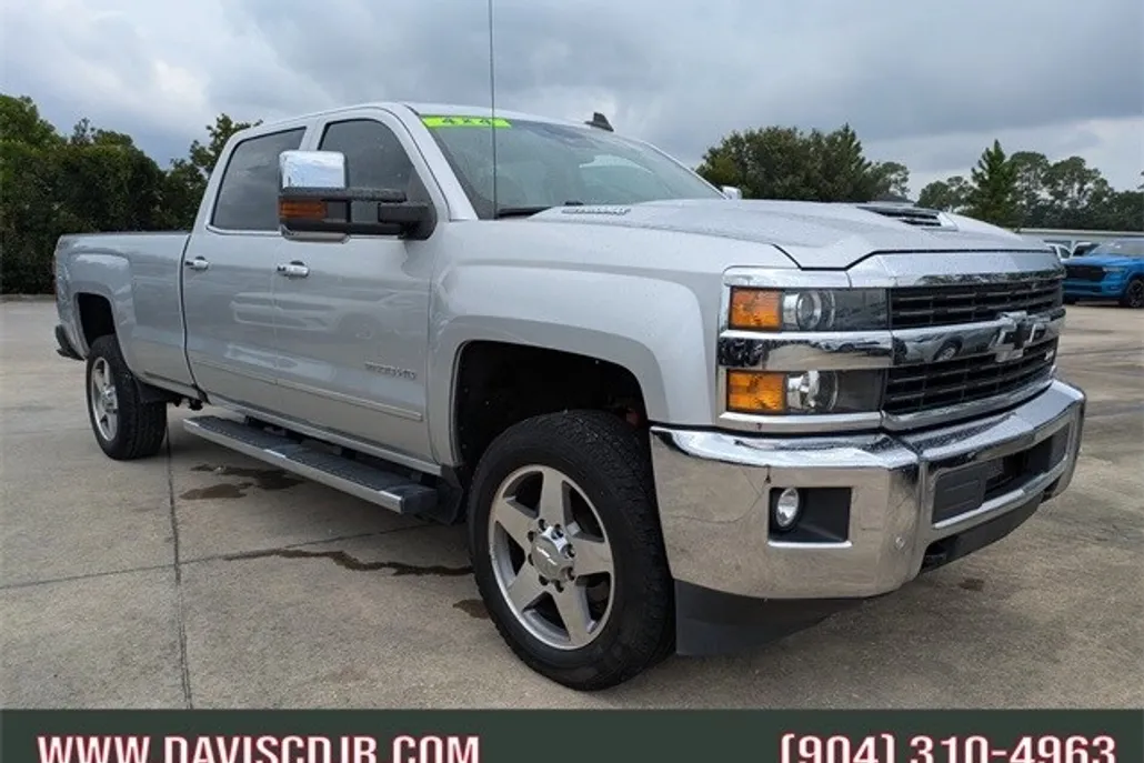 2017 Chevrolet Silverado 2500HD LTZ photo 1