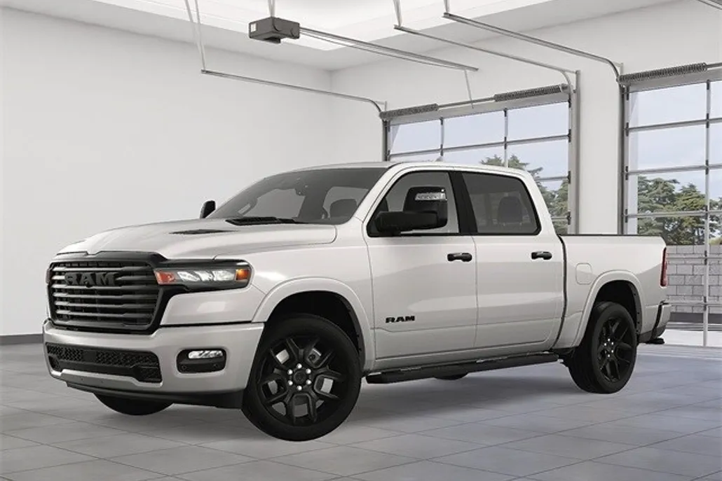 2025 Ram 1500 Laramie photo 1