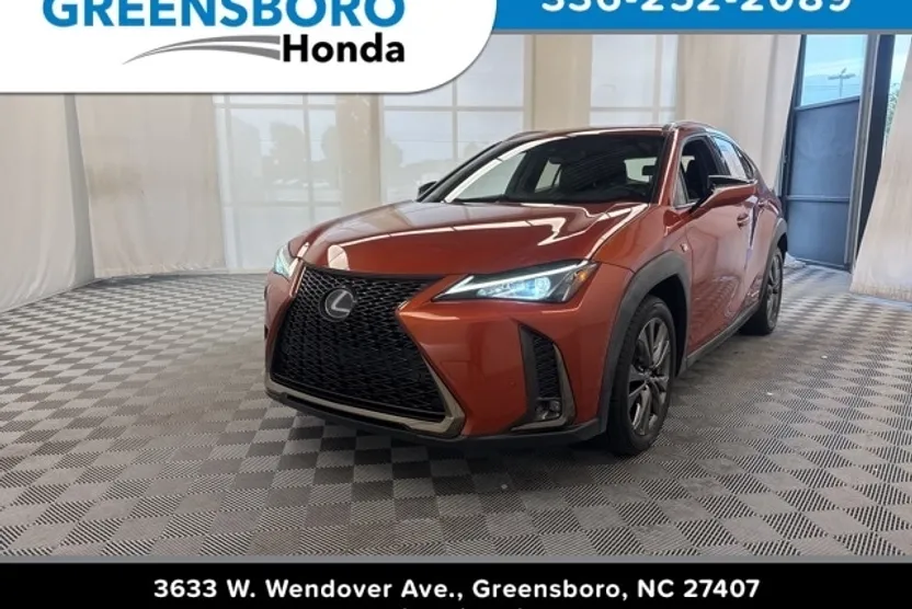 2019 Lexus UX 250h F SPORT photo 1