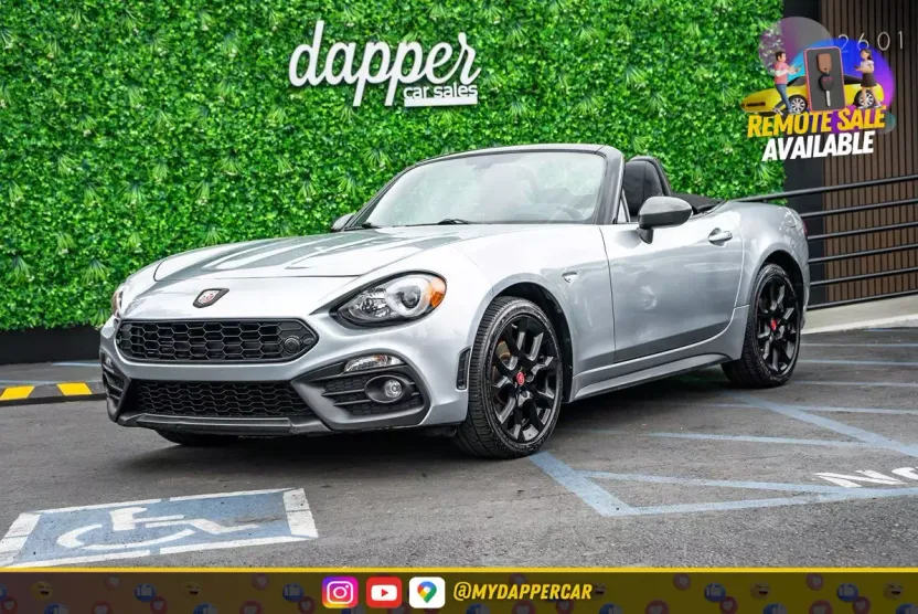 2018 Fiat 124 Spider Abarth photo 1