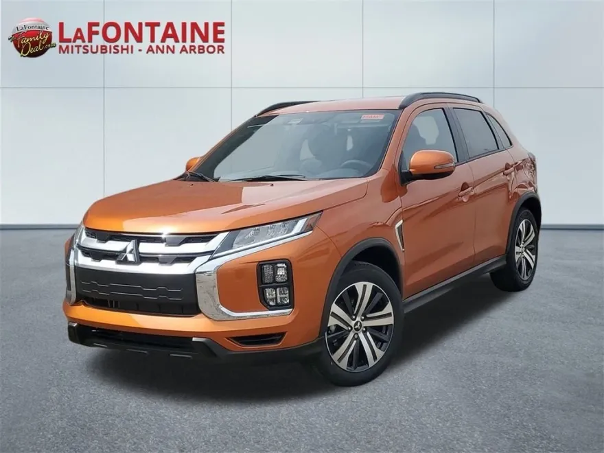 2025 Mitsubishi Outlander Sport SEL photo 1