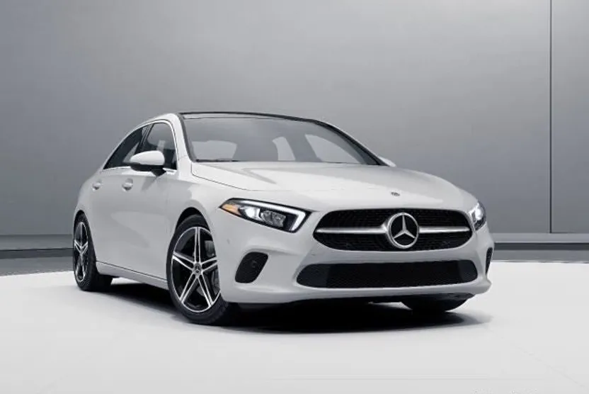 2022 Mercedes Benz A 220 4MATIC photo 1