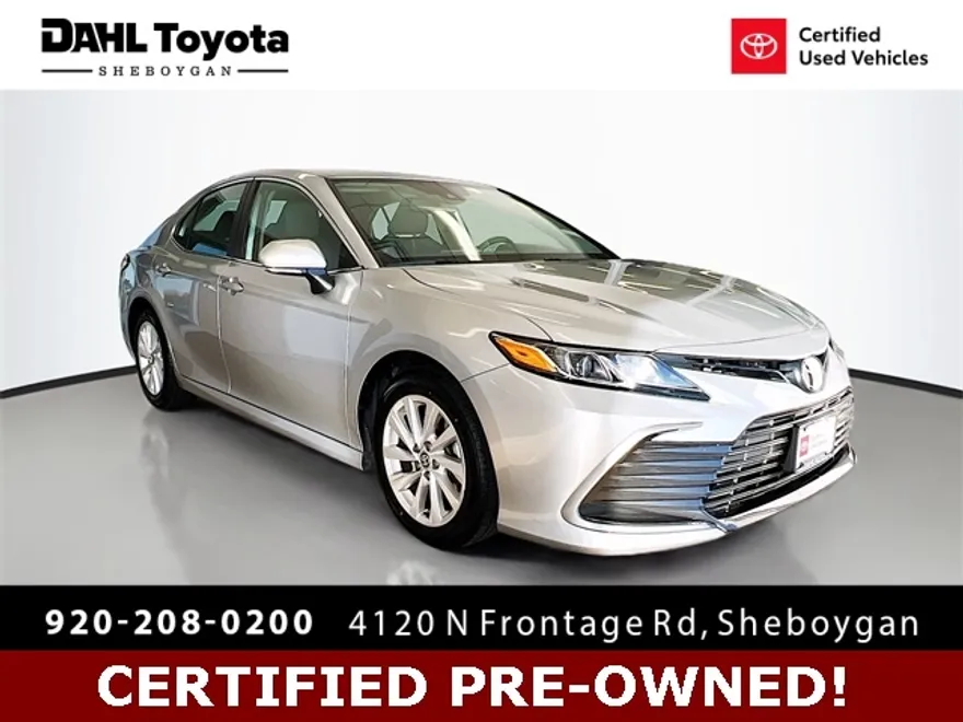 2023 Toyota Camry LE photo 1