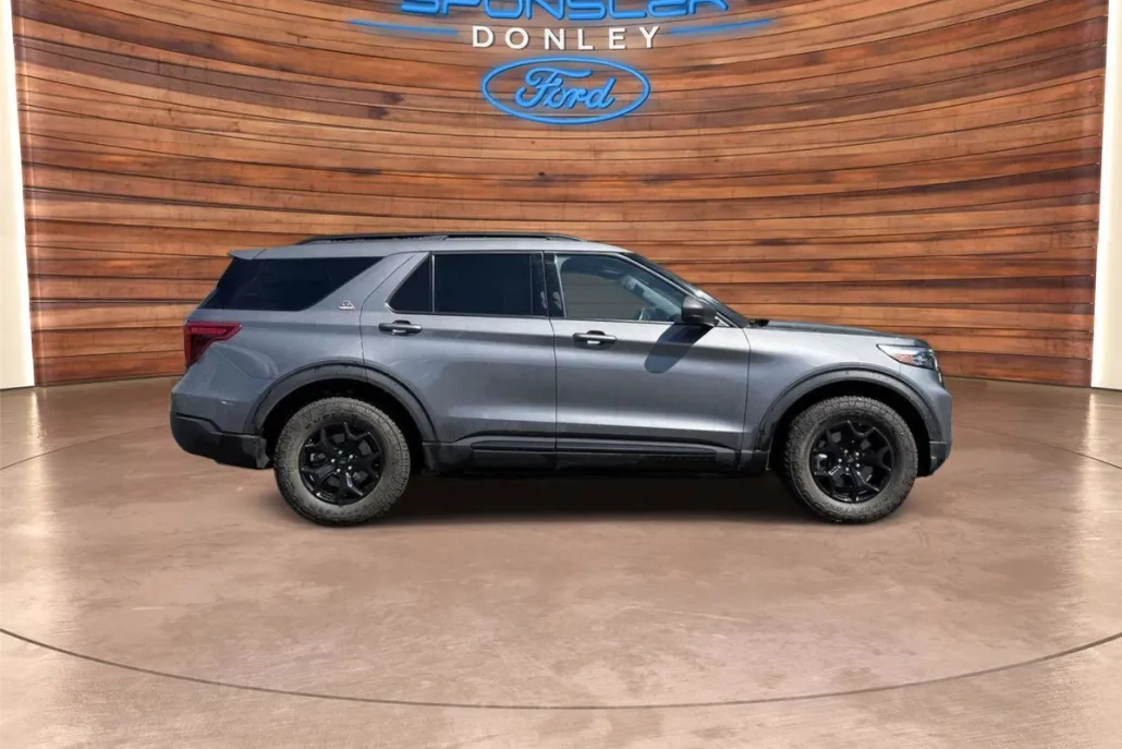 2023 Ford Explorer Timberline photo 1