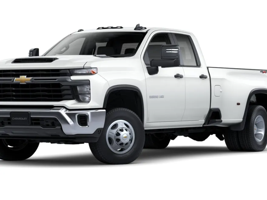 2025 Chevrolet Silverado 3500HD photo 1
