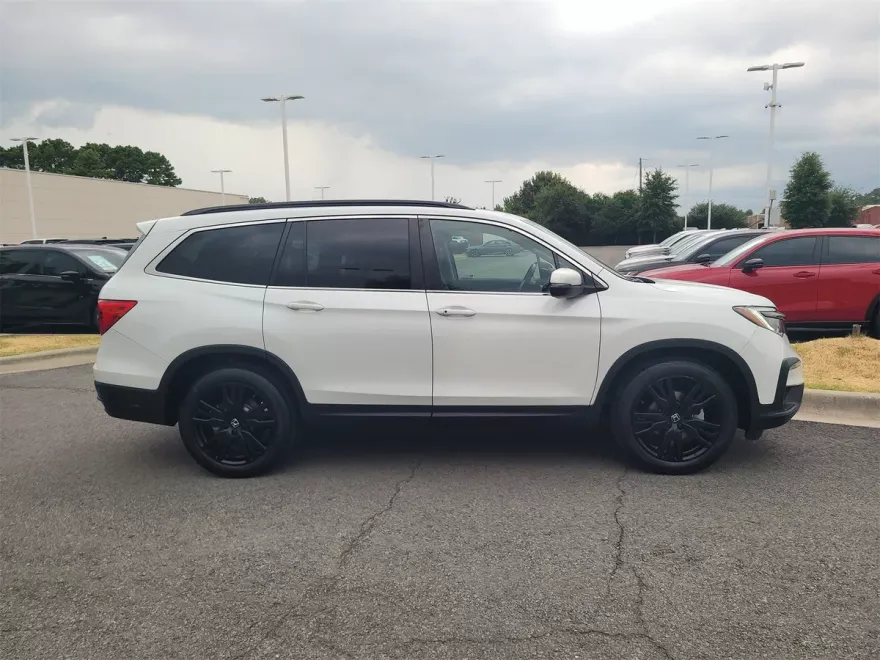 2022 Honda Pilot Special Edition photo 1