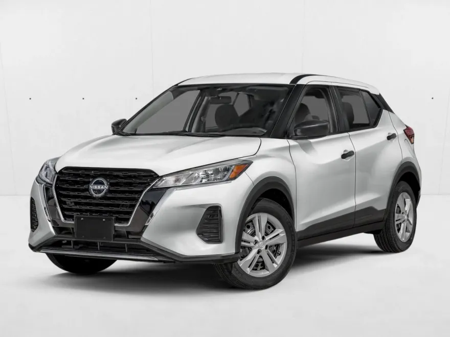 2025 Nissan Kicks Play S photo 1