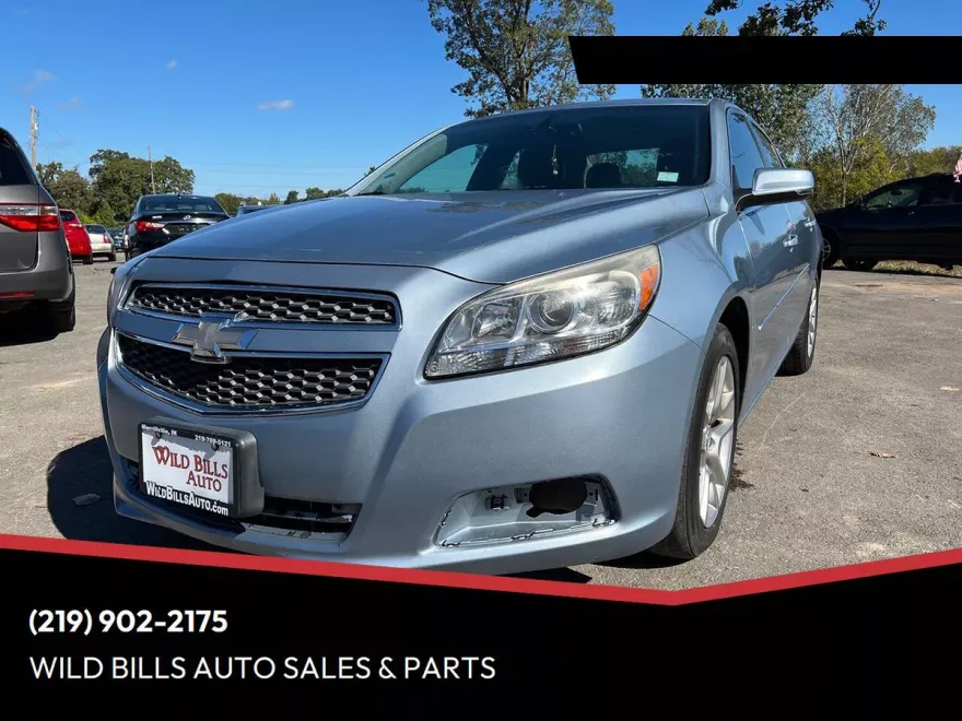 2013 Chevrolet Malibu 1LT photo 1